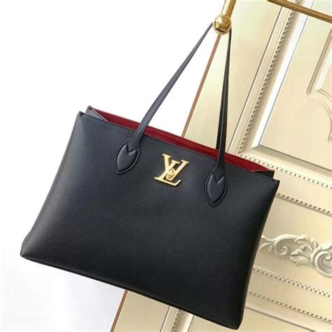 lockme shopper louis vuitton|Louis Vuitton lockme ever.